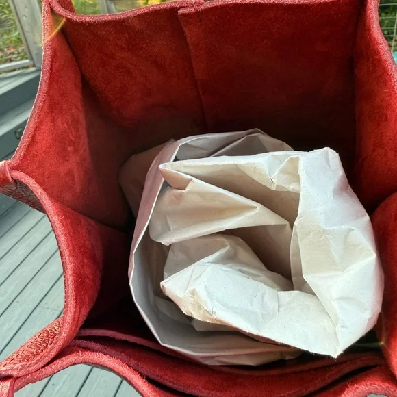 New Chili Red Devan by Portland Leather - Picture 5 of 7